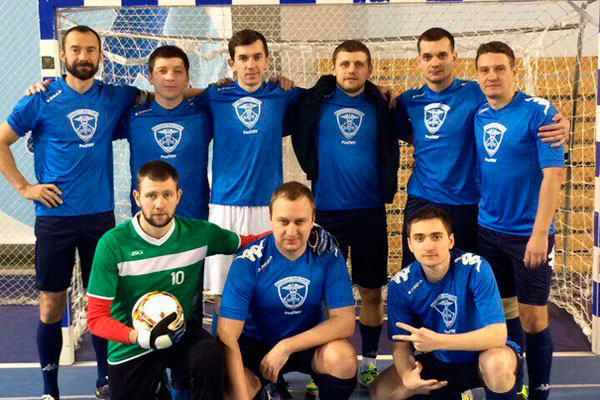 Команда «Выпускники РязГМУ» стала призером чемпионата России по мини-футболу среди врачей