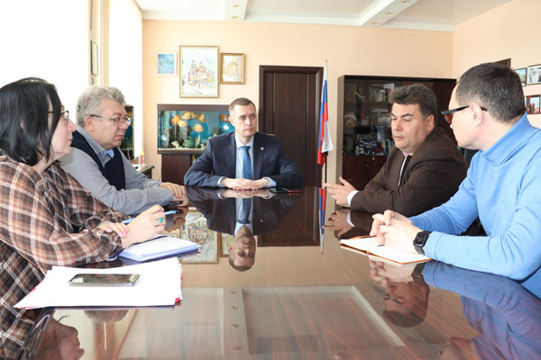 РЕКТОР РЯЗГМУ ПРОВЕЛ РАБОЧУЮ ВСТРЕЧУ С ГЛАВНЫМ ВРАЧОМ ЕГОРЬЕВСКОЙ ЦРБ