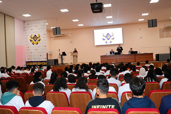 RECTOR MEETS INTERNATIONAL STUDENTS