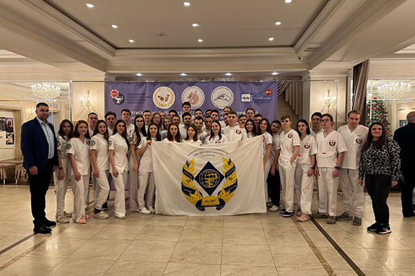 Команда РязГМУ прошла в финал XXXIV Московской международной студенческой олимпиады по хирургии имени академика М.И. Перельмана