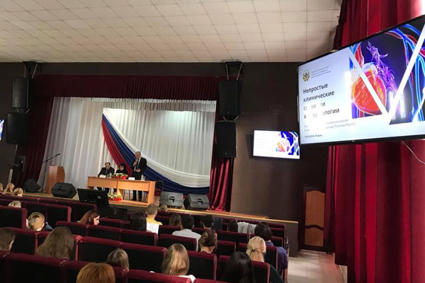 В университете обсудили непростые клинические ситуации в кардиологии