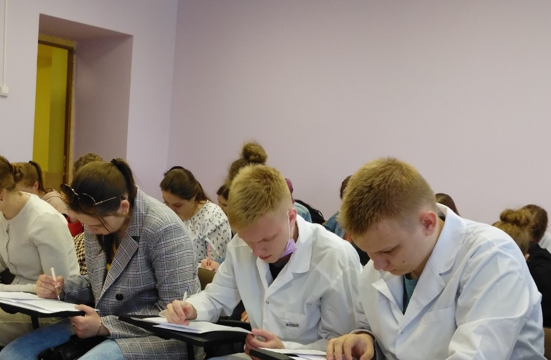 ПОДВЕДЕНЫ ИТОГИ ВНУТРИВУЗОВСКОЙ ОЛИМПИАДЫ ПО ПРАВОВЕДЕНИЮ