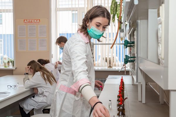 «ХИМИЯ ДЛЯ ЛЮБОЗНАТЕЛЬНЫХ» В РЯЗГМУ