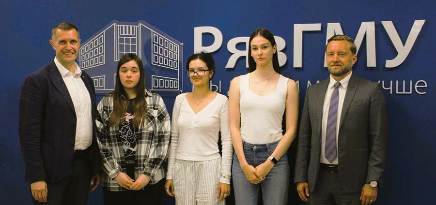 РЯЗГМУ ФОРМИРУЕТ БУДУЩУЮ КОМАНДУ