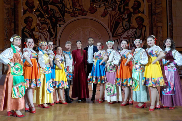 Les étudiants de l’université chez le Patriarche