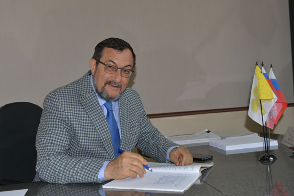 ПОЗДРАВЛЯЕМ С ЮБИЛЕЕМ ПРОФЕССОРА ДМИТРИЯ РОМАНОВИЧА РАКИТУ