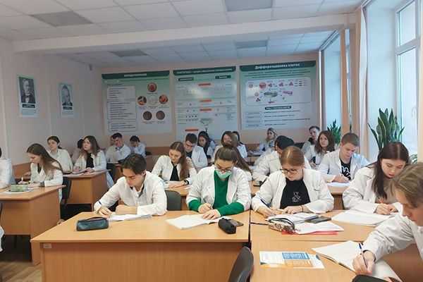 СОВРЕМЕННЫЕ ВОПРОСЫ БИОЛОГИИ: ВЗГЛЯД ВИТЕБСКОГО ГОСУДАРСТВЕННОГО ОРДЕНА ДРУЖБЫ НАРОДОВ МЕДИЦИНСКОГО УНИВЕРСИТЕТА