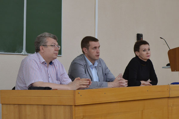 Состоялась встреча ректора университета с обучающимися по вопросам поступления в ординатуру
