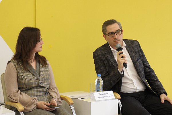 БОЛЕЕ 150 МЕДРАБОТНИКОВ РЕГИОНА ОБСУДИЛИ ВОПРОСЫ ДИСПАНСЕРИЗАЦИИ 