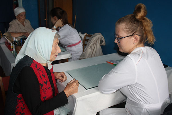 ХРОНИКИ МЕДИЦИНСКИХ ОТРЯДОВ