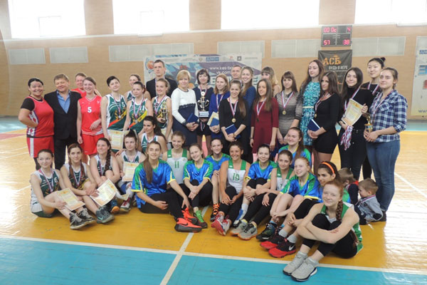 Поздравляем женскую сборную РязГМУ по баскетболу с серебряными медалями чемпионата г.Рязани