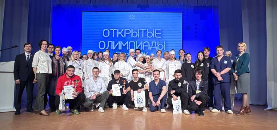 «СОБАКИ ПАВЛОВА» ПРОШЛИ В ПОЛУФИНАЛ