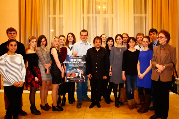 СТУДЕНТЫ РЯЗГМУ ПОСЕТИЛИ КОНЦЕРТ СКРИПАЧА-ВИРТУОЗА СЕРГЕЯ КРЫЛОВА