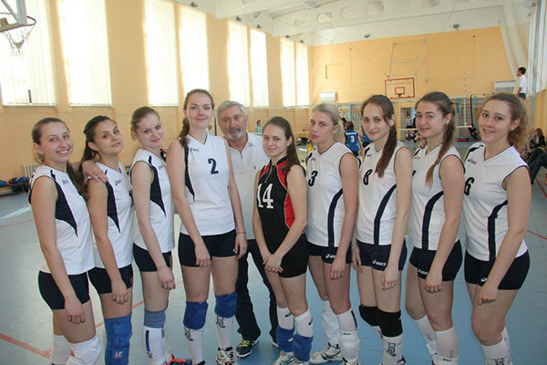 КОМАНДА «РЯЗГМУ» СТАЛА ЧЕМПИОНОМ ОБЛАСТИ ПО ВОЛЕЙБОЛУ СРЕДИ ЖЕНЩИН