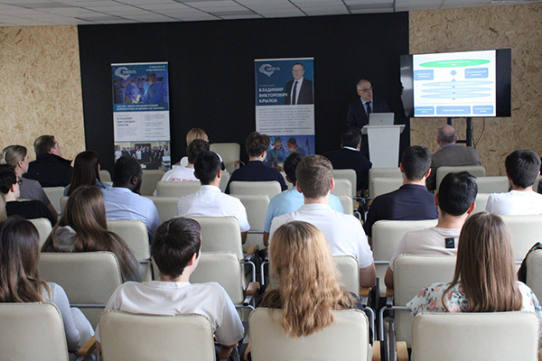 «МИКРОХИРУРГИЧЕСКАЯ ТЕХНИКА В ХИРУРГИИ ГОЛОВЫ И ШЕИ» В РЯЗГМУ