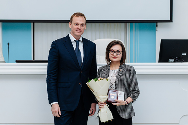 СОТРУДНИК РЯЗГМУ ПОЛУЧИЛ ПРАВИТЕЛЬСТВЕННУЮ НАГРАДУ