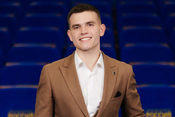 ЖЕЛАЕМ ПОБЕДЫ СТУДЕНТУ РЯЗГМУ ДАНИЛЕ БУЗИНУ!