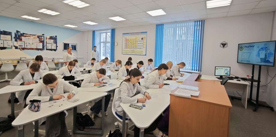 ПОДВЕДЕНЫ ИТОГИ ВНУТРИВУЗОВСКОЙ ОЛИМПИАДЫ ПО «ФИЗИКЕ», ПРОВОДИМОЙ НА КАФЕДРЕ МАТЕМАТИКИ, ФИЗИКИ И МЕДИЦИНСКОЙ ИНФОРМАТИКИ