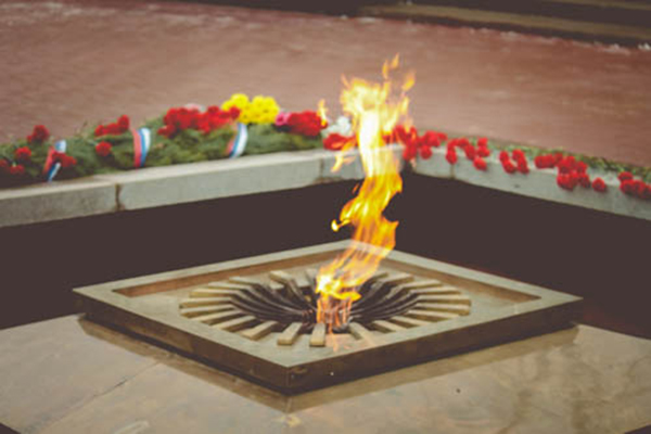 ДЕНЬ НЕИЗВЕСТНОГО СОЛДАТА