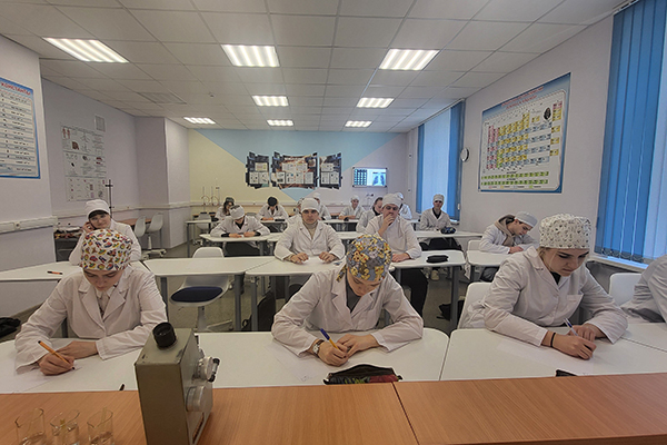 ПОДВЕДЕНЫ ИТОГИ ВНУТРИВУЗОВСКОЙ ОЛИМПИАДЫ ПО МЕДИЦИНСКОЙ ФИЗИКЕ