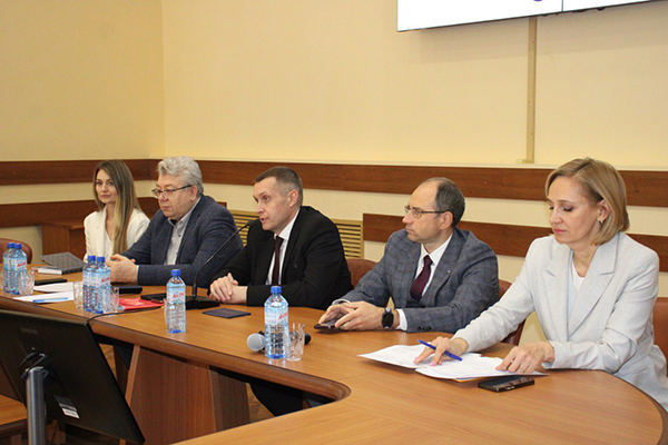 ПЕРВОЕ ЗАСЕДАНИЕ УЧЁНОГО СОВЕТА В 2025 ГОДУ