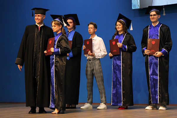 В РЯЗГМУ ЗАВЕРШИЛСЯ МАРАФОН ВЫПУСКНЫХ