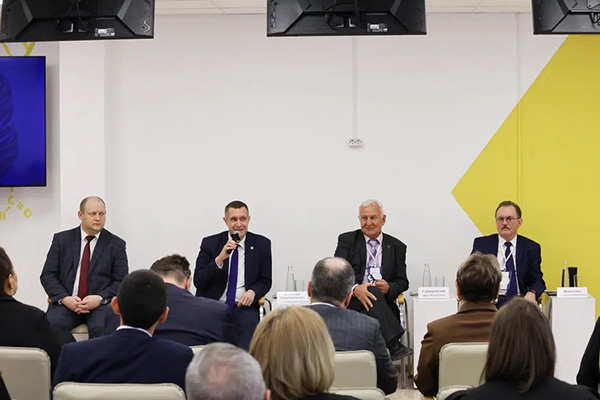 АРТЁМ НАРКЕВИЧ: АНАТОМИЧЕСКОЕ ОБРАЗОВАНИЕ ДОЛЖНО РАЗВИВАТЬСЯ В КОНТИНУУМЕ ОТ ТЕОРИИ К КЛИНИКЕ