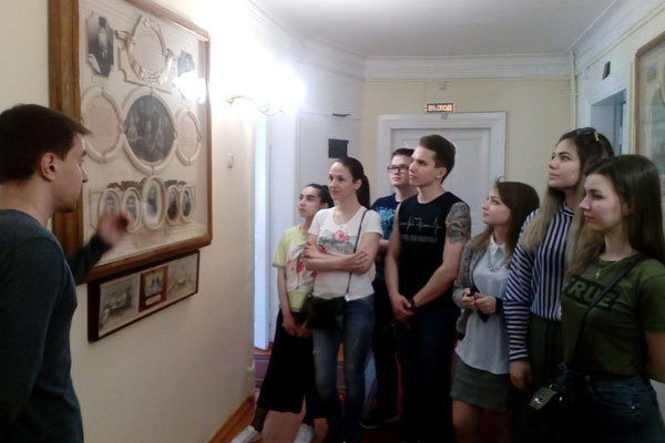 ЭКСКУРСИЯ В МУЗЕЙ