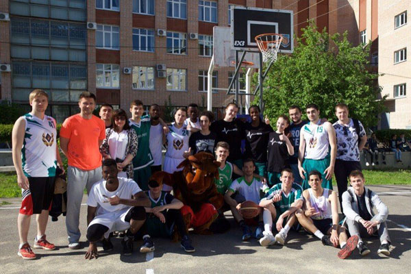 Команды РязГМУ по баскетболу представят вуз на супер-финале в Москве на Красной Площади