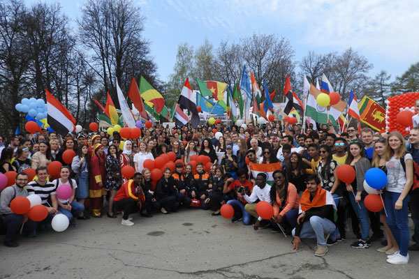 МЕД! ТРУД! МАЙ!