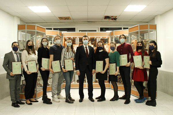 ВРУЧЕНИЕ БЛАГОДАРСТВЕННЫХ ПИСЕМ ГУБЕРНАТОРА РЯЗАНСКОЙ ОБЛАСТИ ОБУЧАЮЩИМСЯ УНИВЕРСИТЕТА