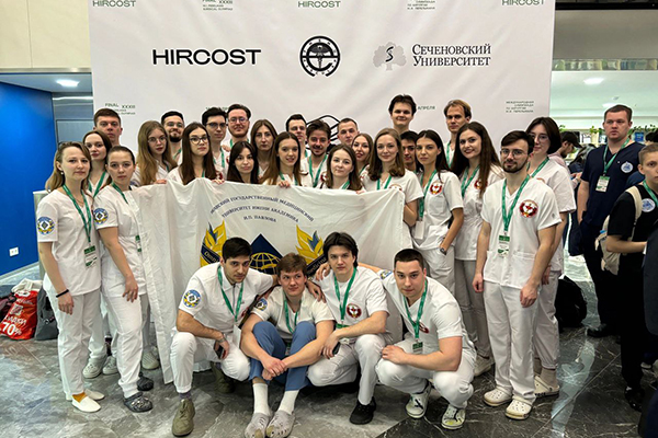 КОМАНДА РЯЗГМУ ВОШЛА В ДЕСЯТКУ СИЛЬНЕЙШИХ НА МЕЖДУНАРОДНОЙ ХИРУРГИЧЕСКОЙ ОЛИМПИАДЕ В СЕЧЕНОВСКОМ УНИВЕРСИТЕТЕ