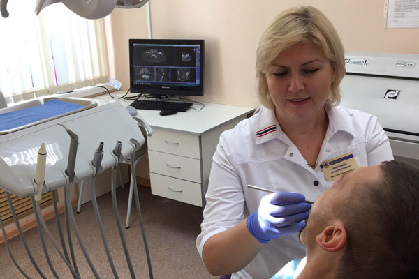 СТОМАТОЛОГИЧЕСКИЙ ФАКУЛЬТЕТ ПРАЗДНУЕТ ЧЕТВЕРТЬ ВЕКА