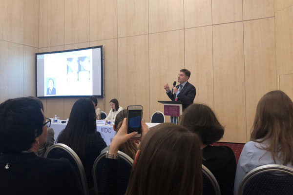 ПРЕПОДАВАТЕЛЬ РЯЗГМУ ПРИНЯЛ УЧАСТИЕ В МЕЖДУНАРОДНОМ ФОРУМЕ ДЕРМАТОВЕНЕРОЛОГОВ