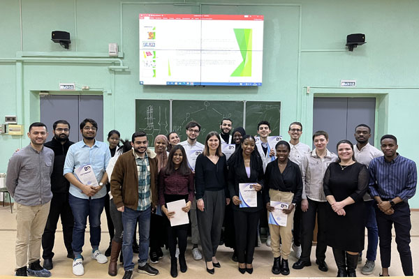 Conférence d'étudiant