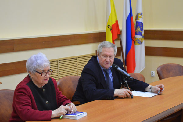 В РязГМУ прошла конференция «Актуальные вопросы  эндокринной хирургии»  