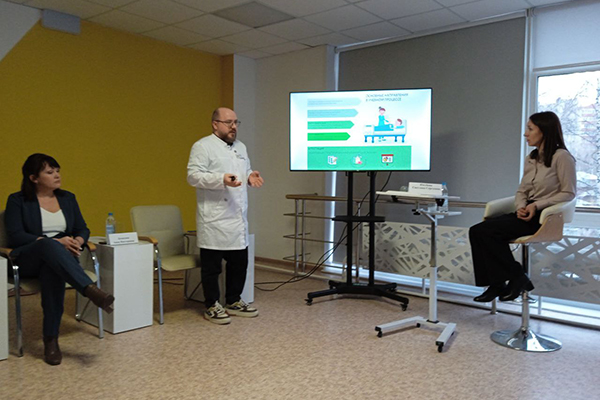 В РЯЗГМУ ОБСУДИЛИ РАЗВИТИЕ ШКОЛ УХОДА