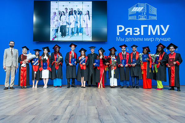 THE Benmaza RyazSMU GRADUATION 