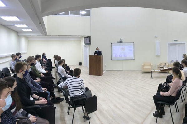 В МЕДИЦИНУ ПО ДОРОГЕ ЗНАНИЙ